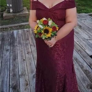 Burgundy Off-Shoulder Lace Dress